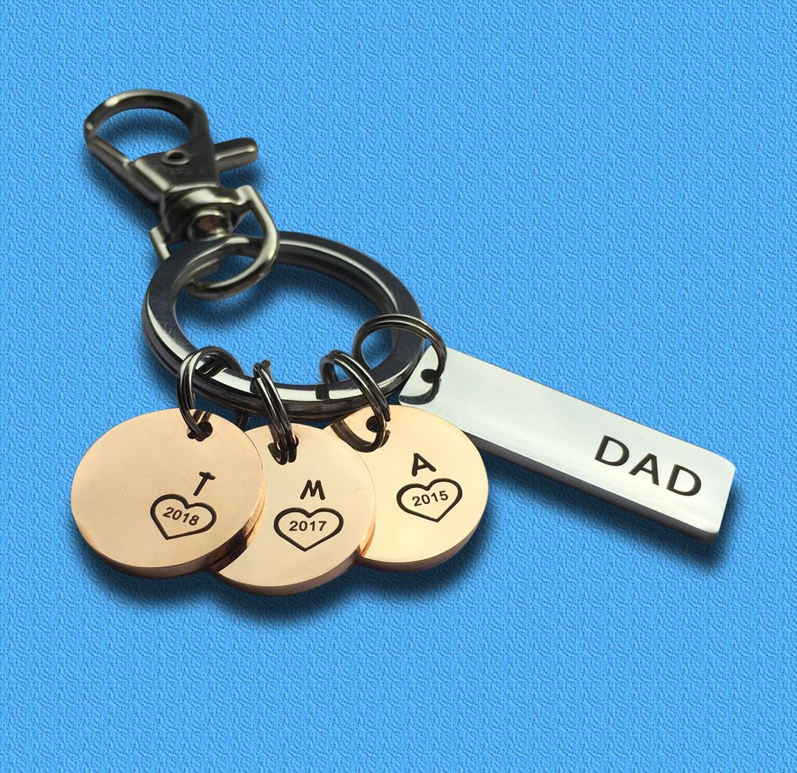 Personalized disc keychain for Dad, Mom, Grandpa, Grandma etc