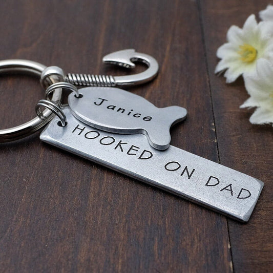 Hooked On Dad Name Keychain - Father's day gift - CustomGrace
